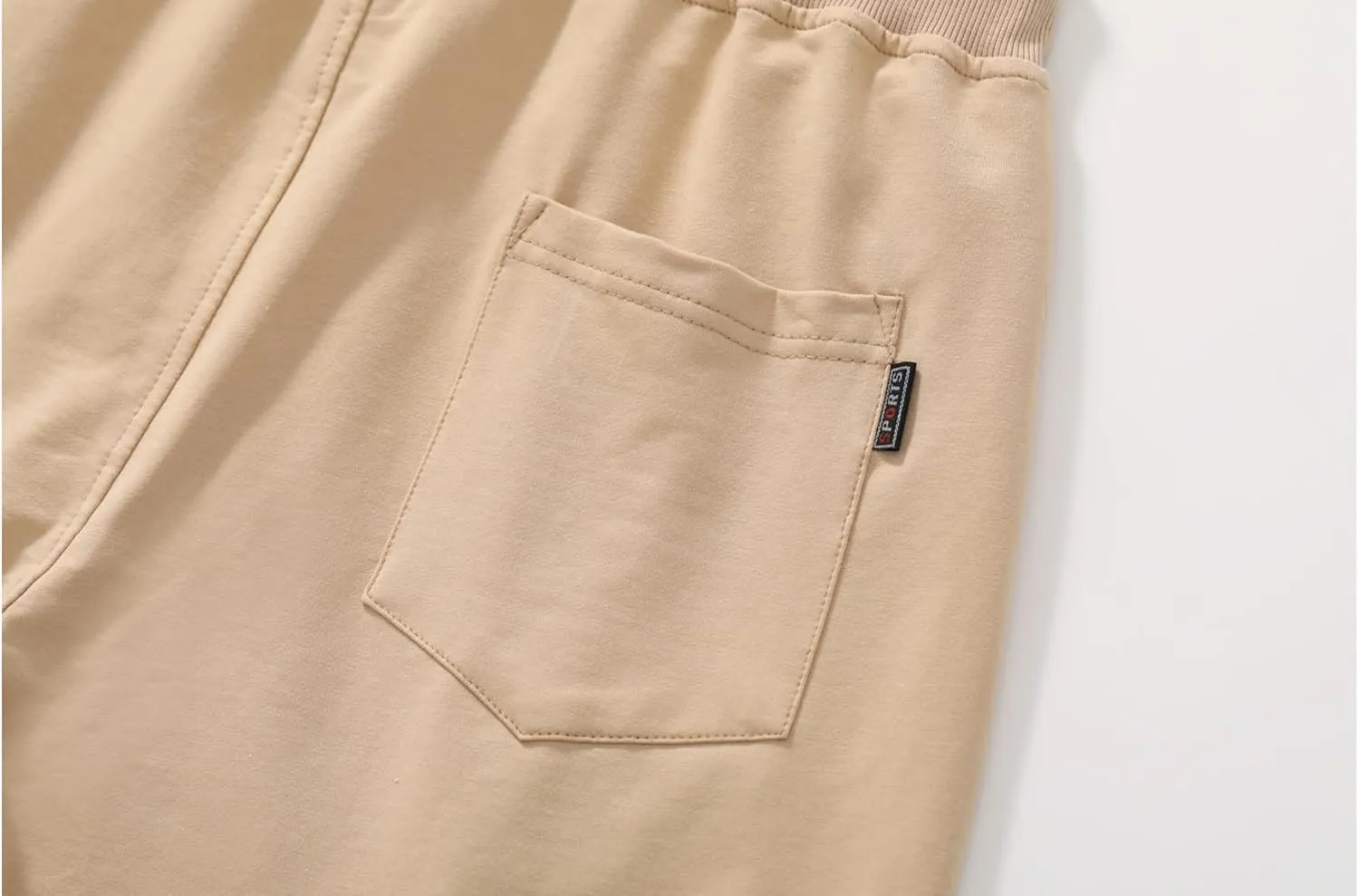 Chrisuno Men's Shorts Elastic Waist Athletic Sweat Shorts with Zipper Pockets