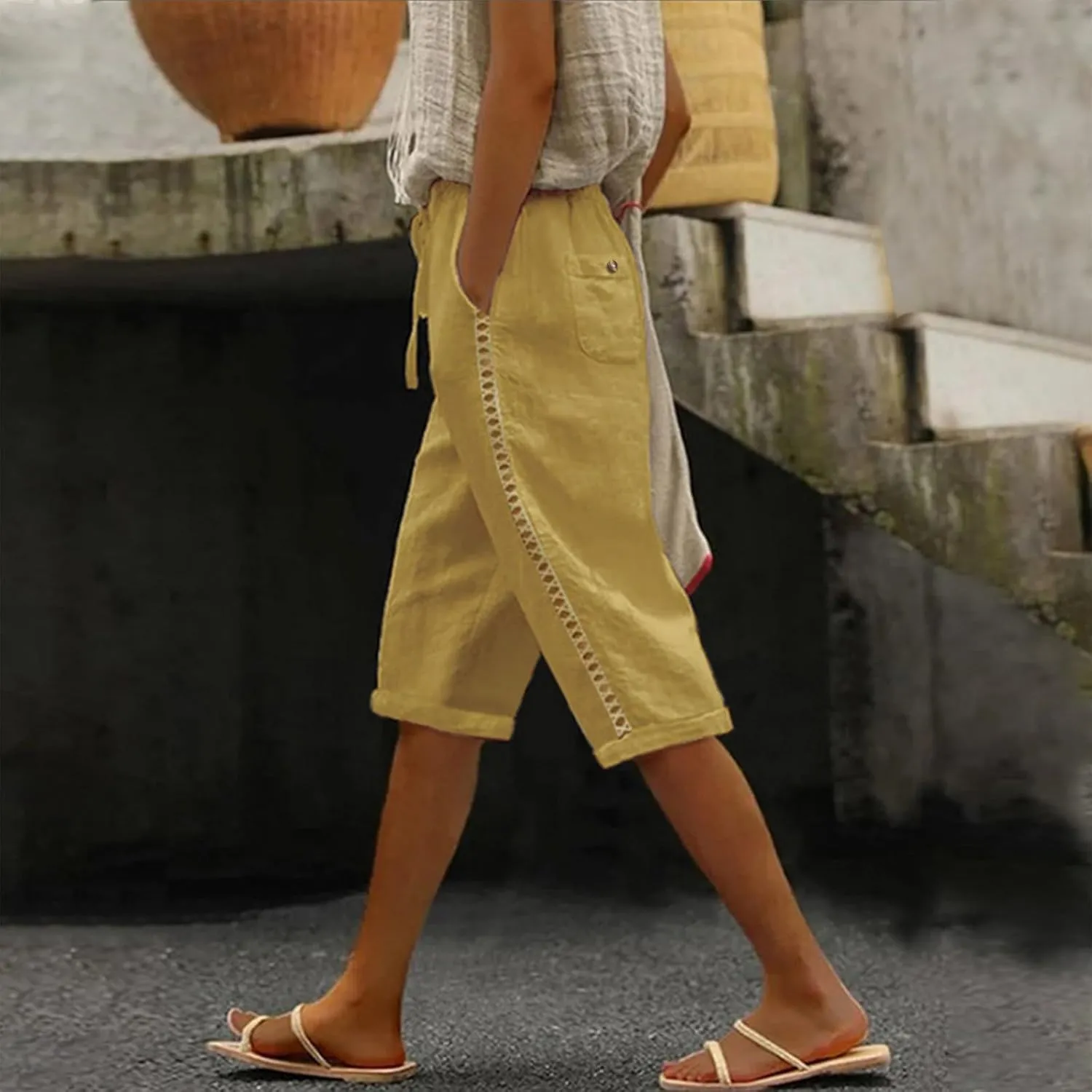 Linen Shorts for Women Summer Drawstring Waisted Knee Length Bermuda Shorts Casual Loose Beach Shorts with Pockets