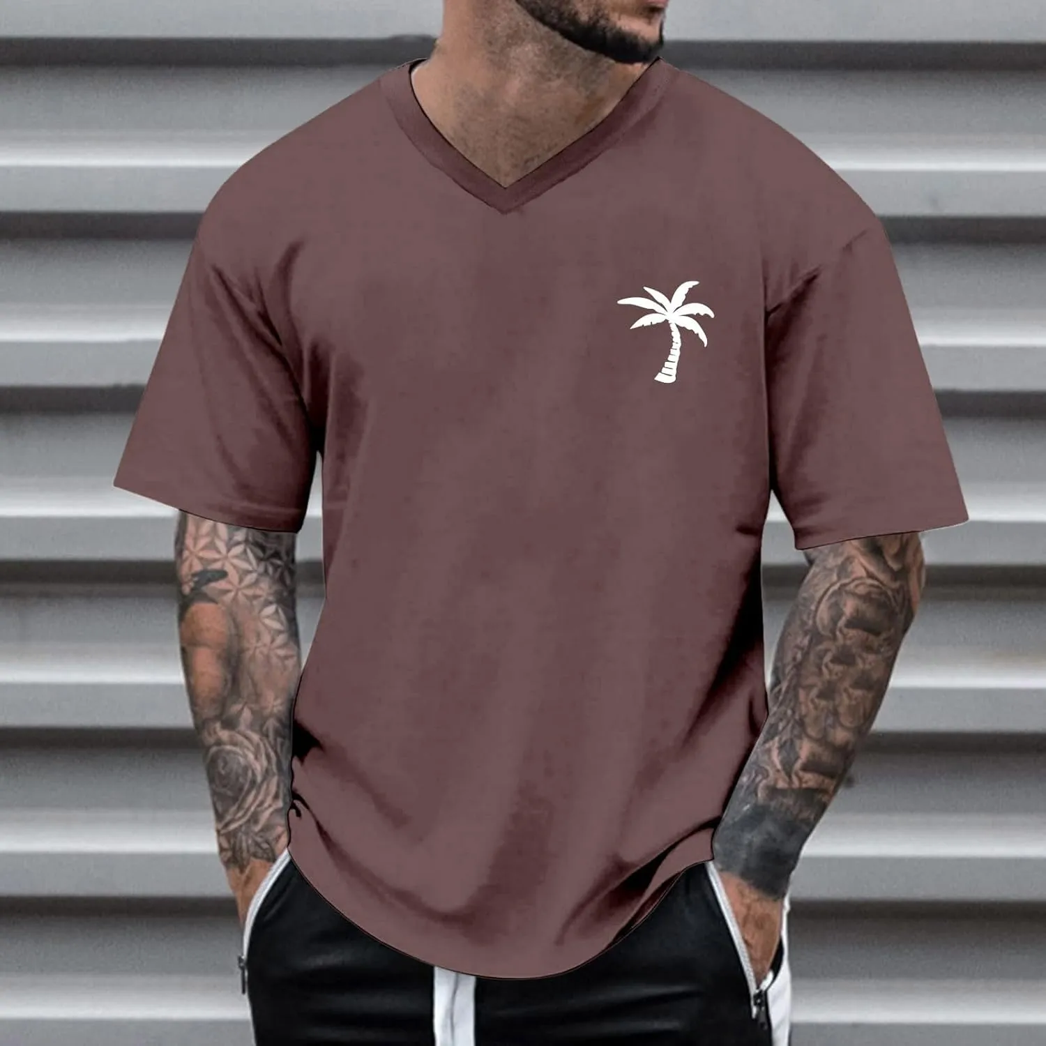 Mens T-Shirts V Neck Short Sleeve Fashion Graphic Tees Cotton Loose Casual Summer Crewneck Hipster Designer T Shirts