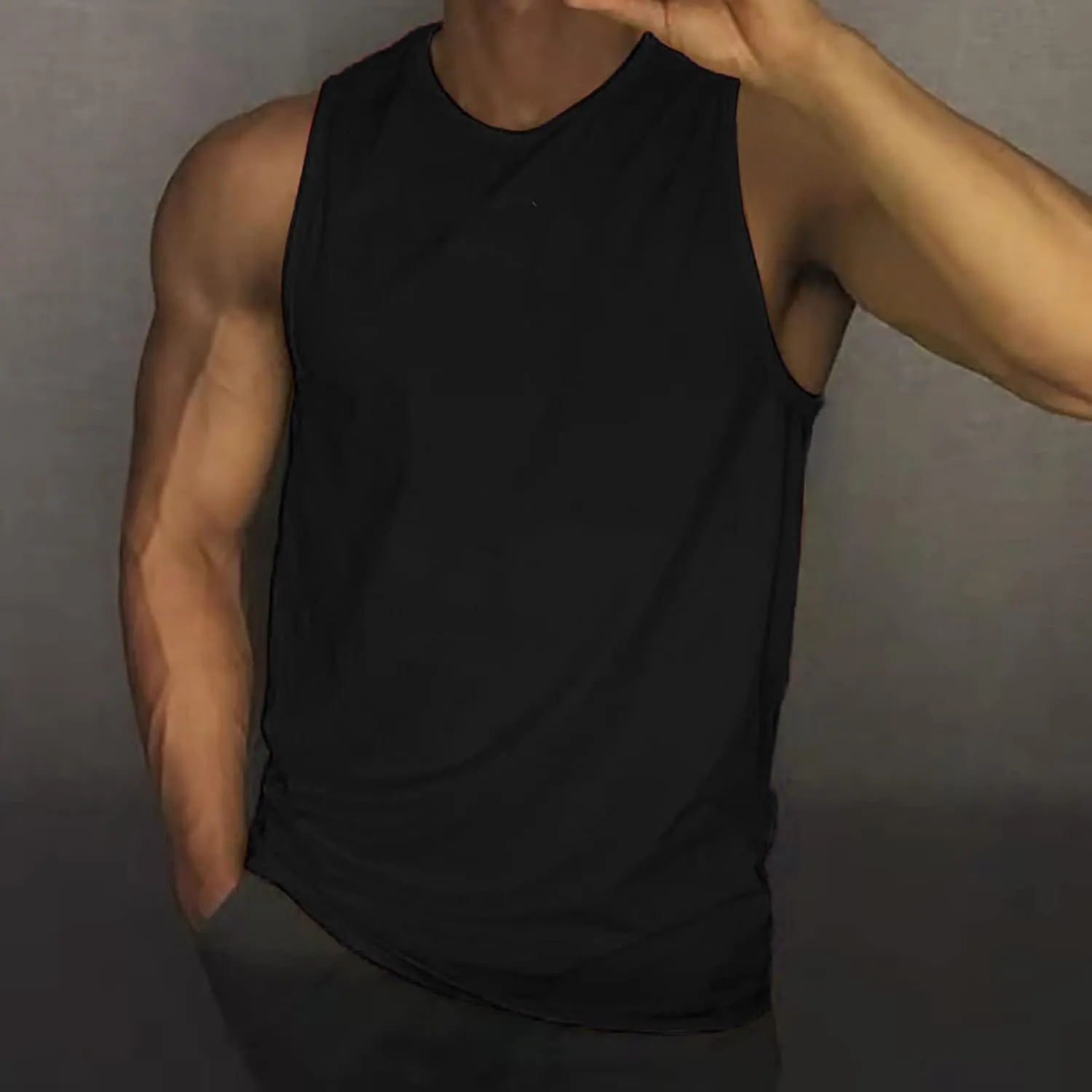 Mens UPF 50  Tank Tops Breathable Quick Dry Sleeveless Gym Workout Vest Shirts Moisture Wicking Muscle Cut Off Shirt