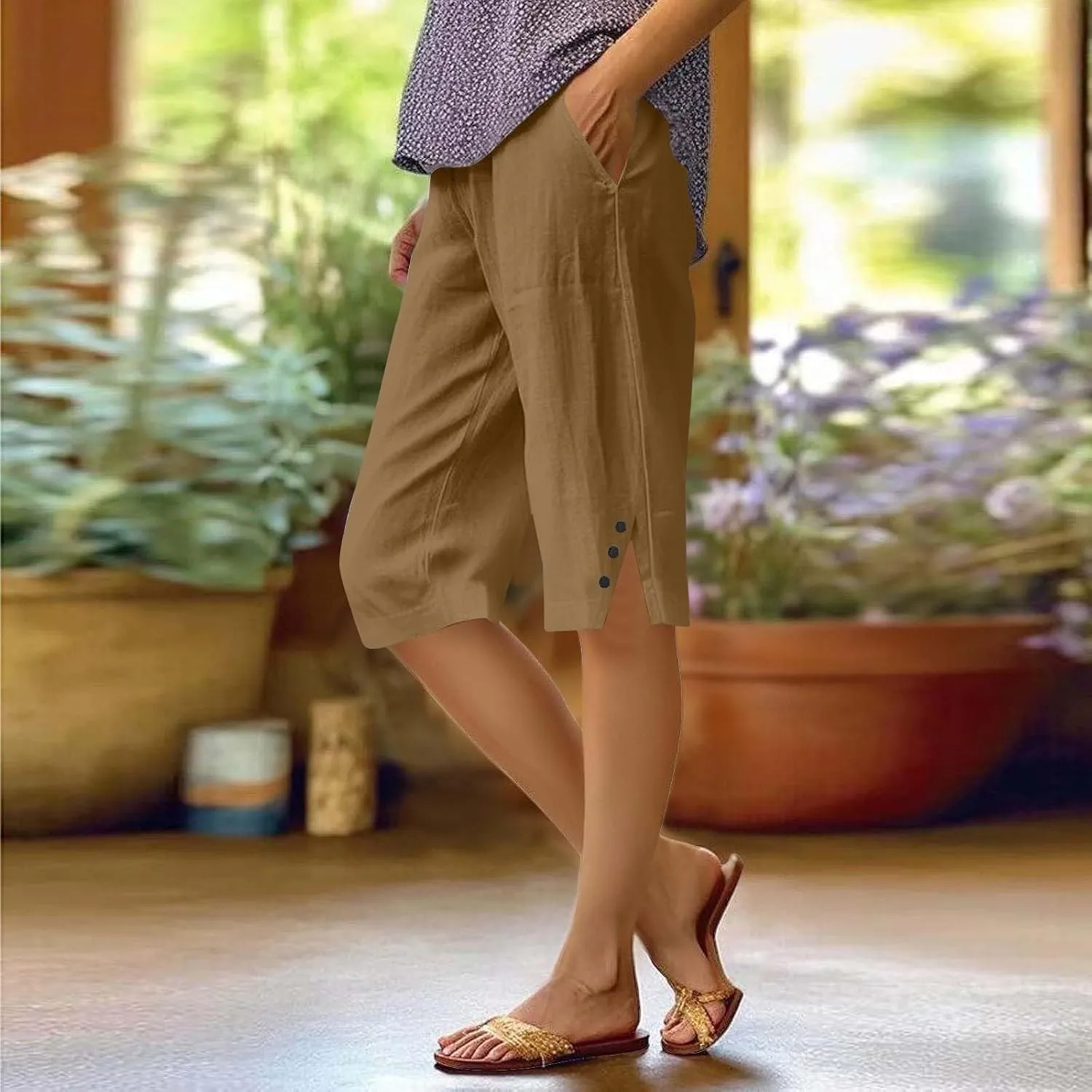 Pedal Pushers for Women 2025 Beach Vacation Wide Leg Capri Pants Loose Comfy High Waisted Short Pants with Pockets