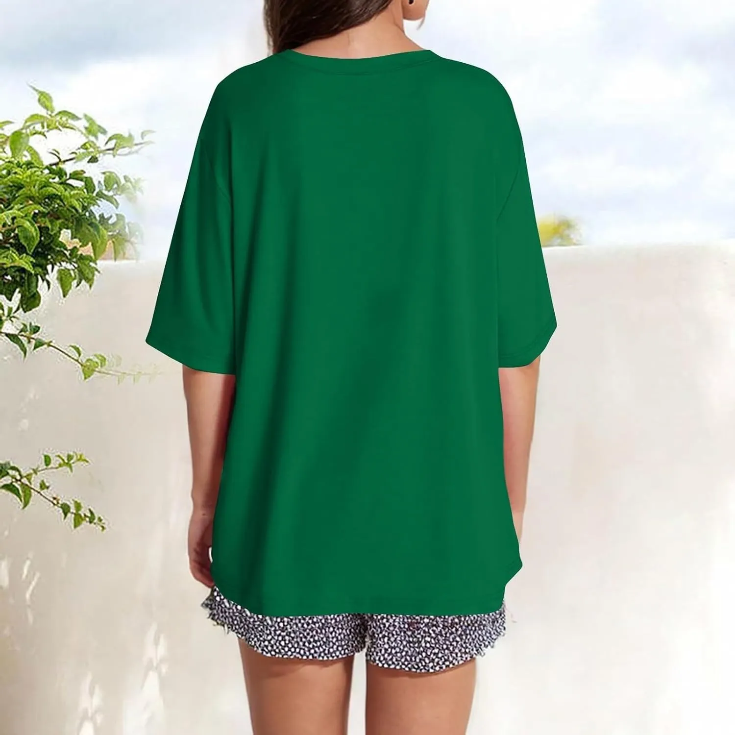 Summer Tops for Women Short Sleeve Crewneck Oversized T Shirts Trendy Solid/Flower Printed Beach Vacation Clothes