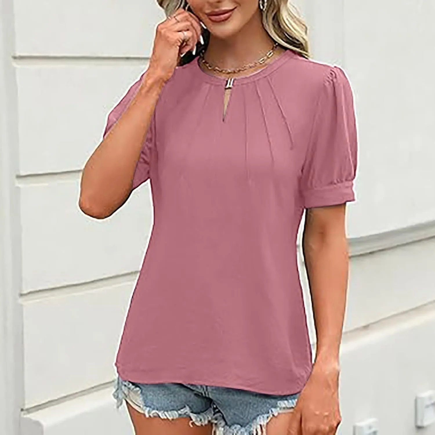 Women's Short Sleeve Crewneck T-Shirts Simple Solid Color Tops Casual Trendy Lightweight Summer Shirt